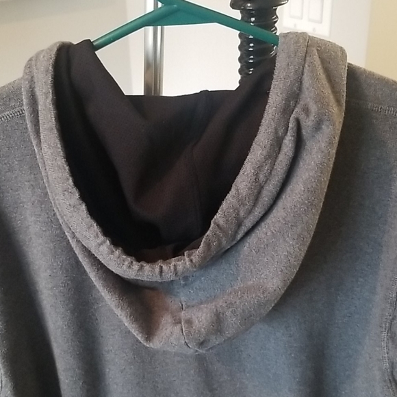 Burberry Sport hooded long sleeve zip up - Picture 7 of 7